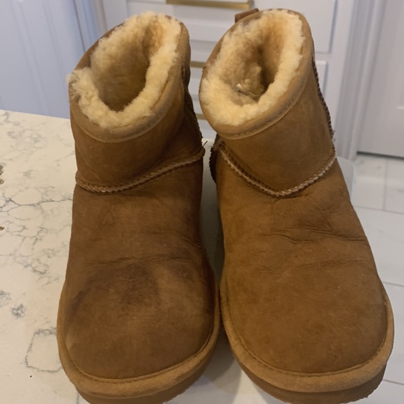 LL Bean item 297183 booties sz 6 chestnut color Australian sheepskin lined - Picture 3 of 13